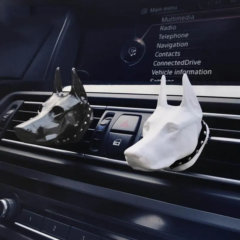 Auto Luchtverfrisser Doberman Hond Geur Accessoires Auto-interieur Parfum Voor Auto Outlet Clip Decoratie Lasting281S
