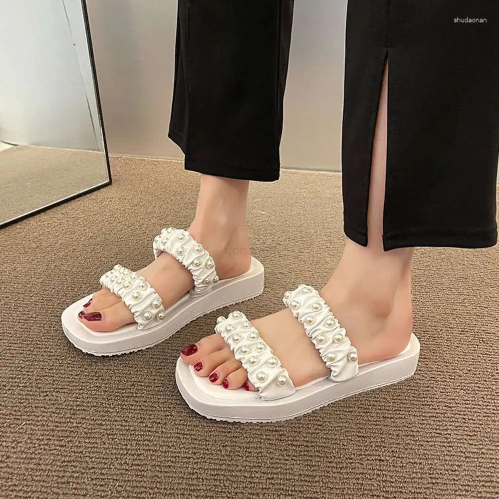 Slyckor Straight Line Fairy Style Pearl Women bär 2023 Casual Square Head Thick Sole Solid Color Women's Shoes in Summer
