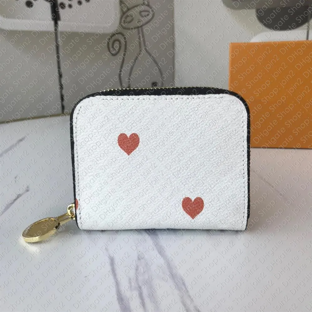 M80305 GAME ON ZIPPY COIN PURSE Designer Womens Compact Zippy Hearts Symbol Organizer Wallet Key Card Holder Pouch Pochette Cles A282w