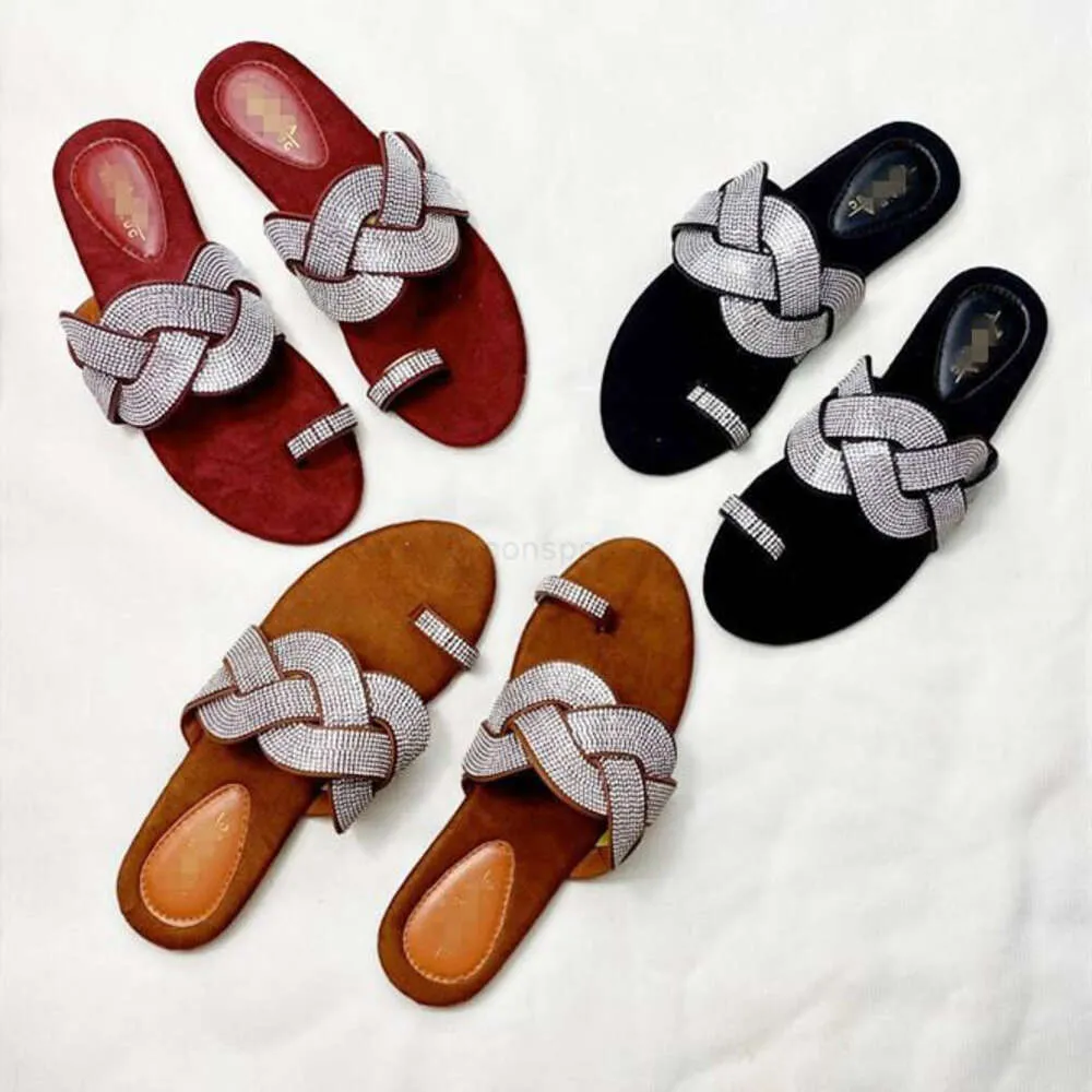 Slippers Platte Schoenen Vrouwelijke Vrouwen Zomer Pantofle Slides Rubber Slippers 2022 Hawaiian TPR Synthetische PU Stof Schandalen