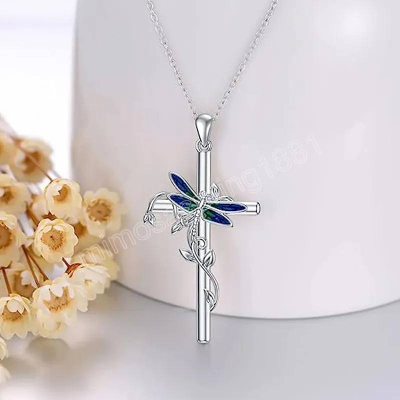 Fashion Delicate Cross Dragonfly Pendant Necklace For Women Banquet Luxury Jewelry Accessories Gifts For Lovers And Friends