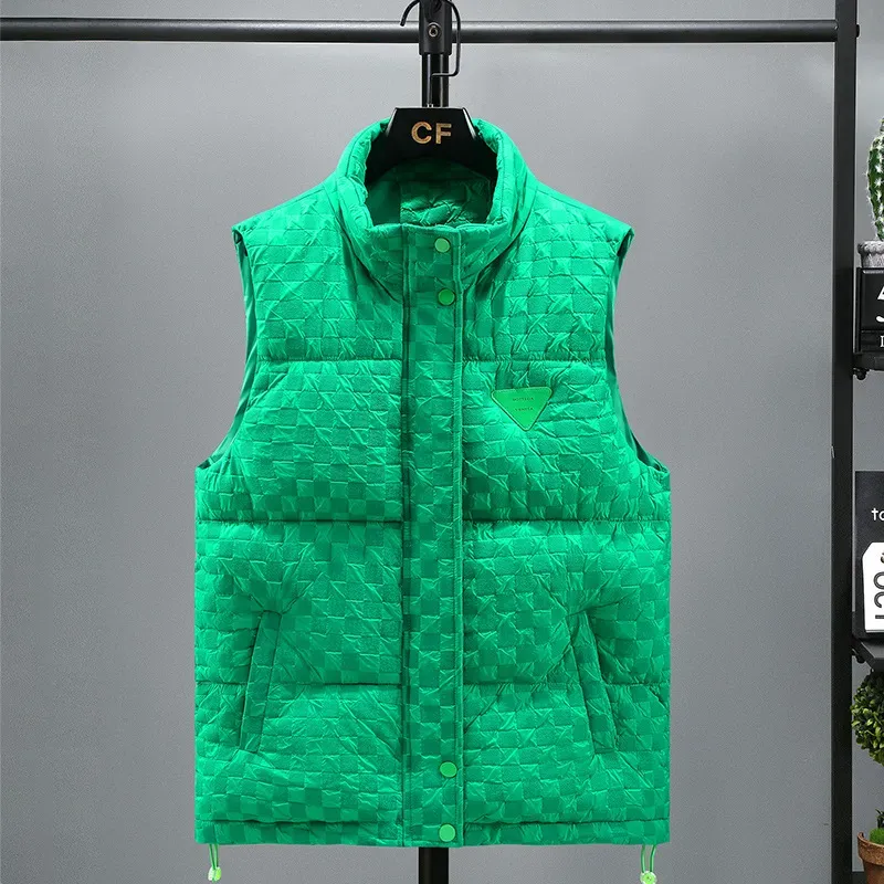 Vente chaude Designer Hommes Gilet Hiver Brand New Business Casual Poche Chaud Gilet Hommes Automne Vêtements Sans Manches Manteau Veste Vert Gilet