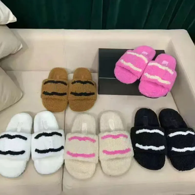 2022 كلاسيكية مصممة فاخرة من الصوف شريحة الصوف Slippers أعلى جودة الفراء من الفراء فروي الحروف الدافئة زيادة سميكة نعل لك kqrlyy