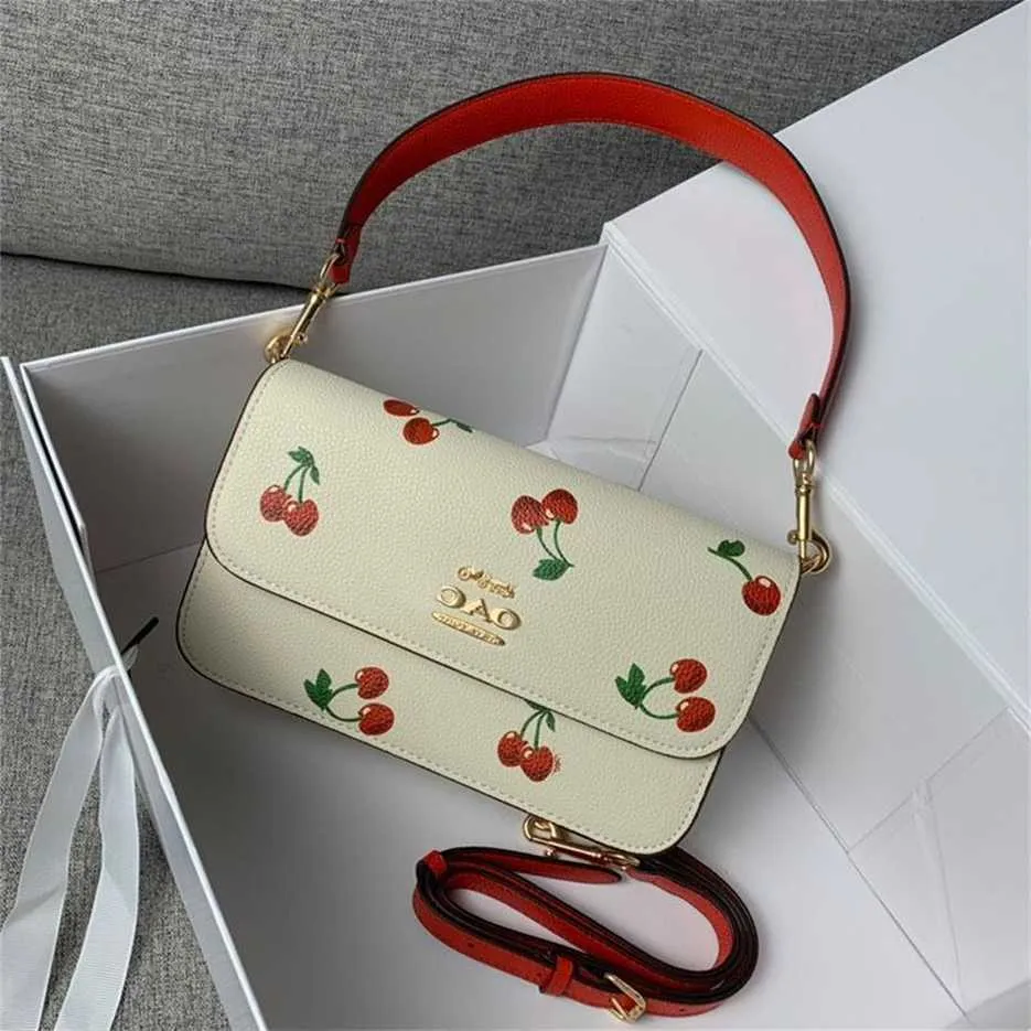 2023 Olay Women's New Handheld Fashion Versatile Milk Tea Underarm Classic Old Flower Small Square 88% rabatt på fabriks grossist