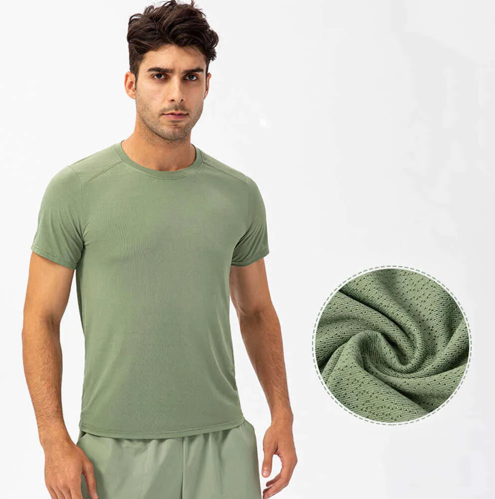Yoga Outfit Lulus Chemises de course Collants de sport de compression Fitness Gym Soccer Man Jersey Sportswear Séchage rapide Sport op lululemens Slim et mince