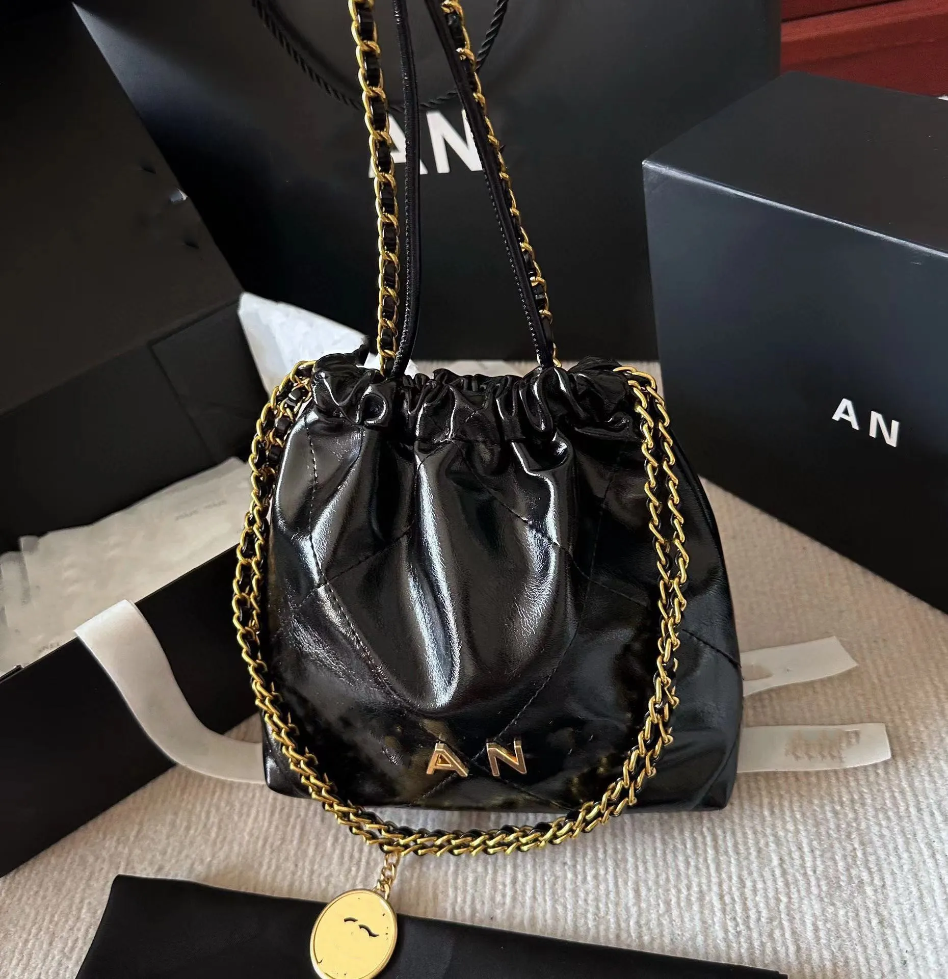 Designer Bucket Bag Luxury Shoulder Bag Luxury Mini Trash Bag