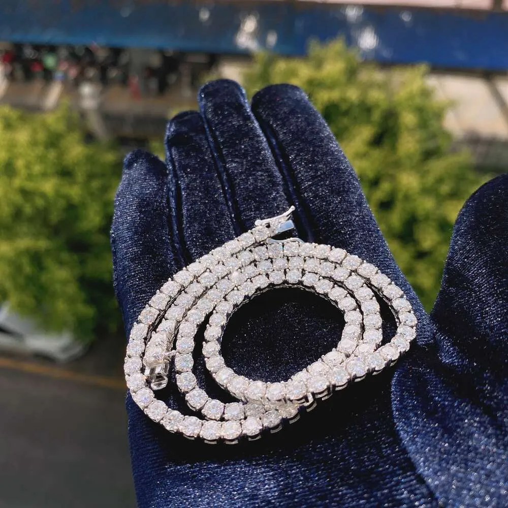 Tennis chain si diamonds outlet