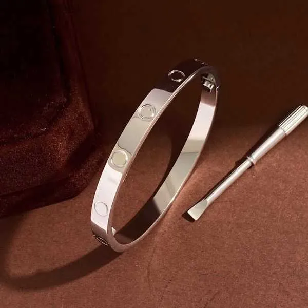 Dames heren schroefarmband Luxe op maat gemaakte armbanden Designer armbanden Punk accessoires Mode armband Kerstcadeaus Valentijnsdag 1rfme geluk