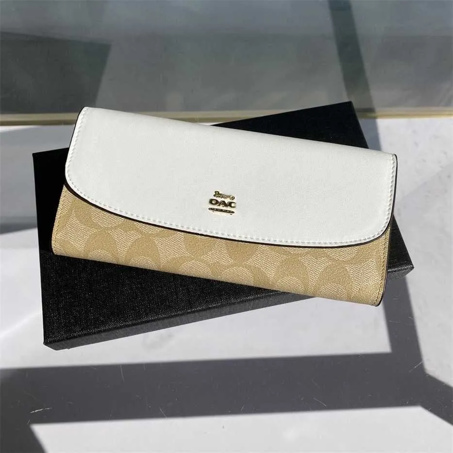 New Womens Wallet Coated Old Flower Collar Leather Handheld Flip Cover with Suction Buckle Long Envelope Online Factory