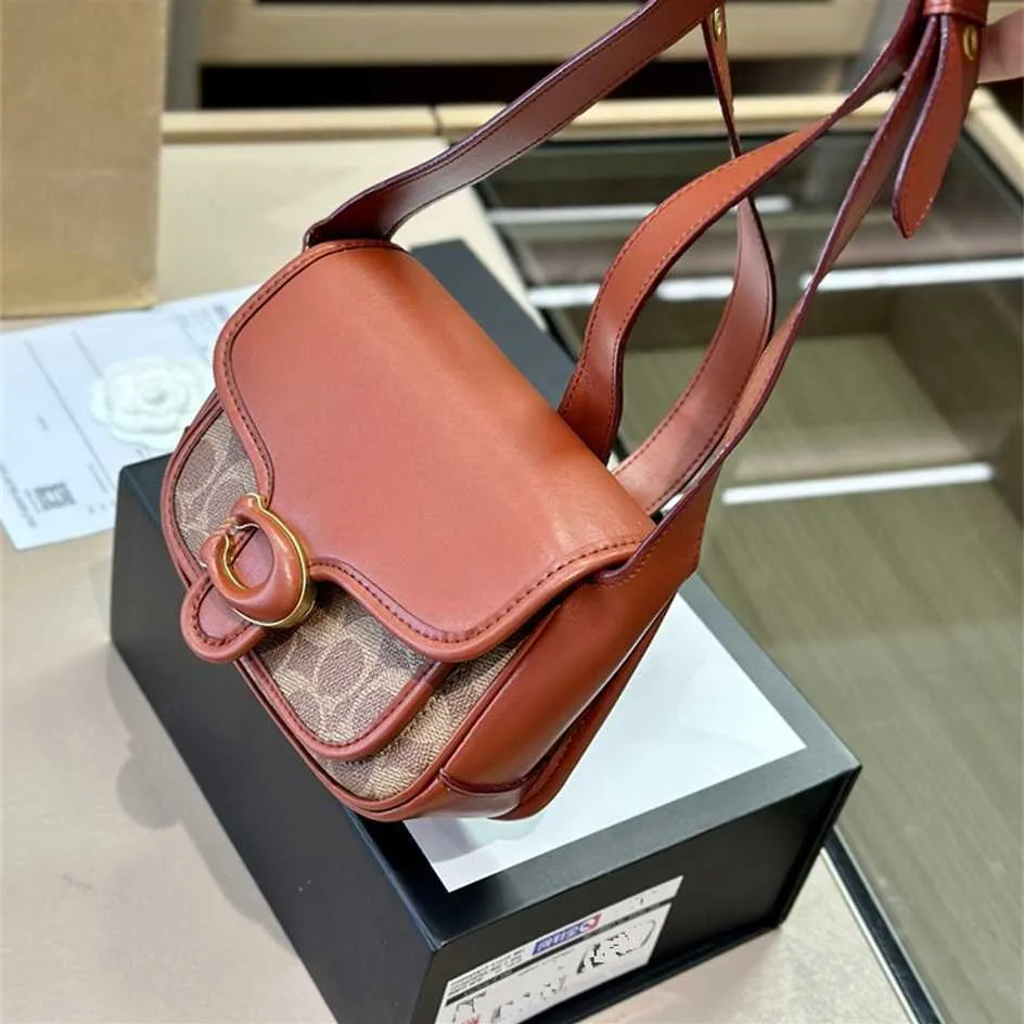 Новинка 2023 года, женская классическая комбинированная кожаная сумка с логотипом, один маленький квадрат, скидка 88% в интернет-продаже