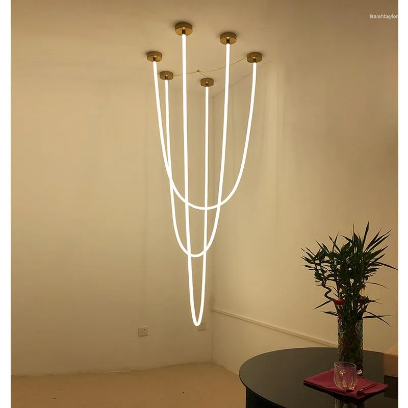 Lampy wiszące włoski projektant bardzo prosta lampa długa lampa nowoczesna willa dupleks schodowy LED LED Hall salon