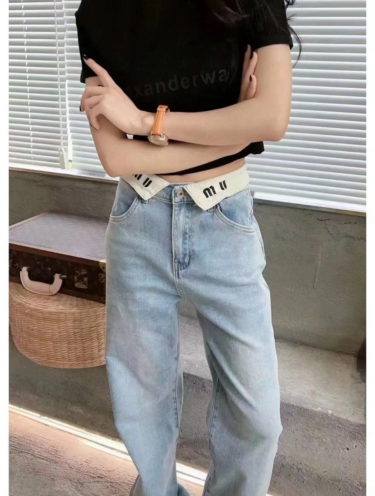 Miui Brand Women Designer Jeans High Waisted Skinny Mivmiv Jeans with White Lapel Letter Design and Straight Length Denim Pants Miui Jeans Women's Lapel Jeans 2293