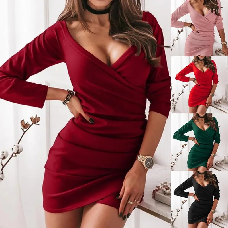 Abiti casual Autunno Moda donna sexy a maniche lunghe Abito anca 2023 Donna invernale Taglie forti Bodycon Abbigliamento per feste da donna