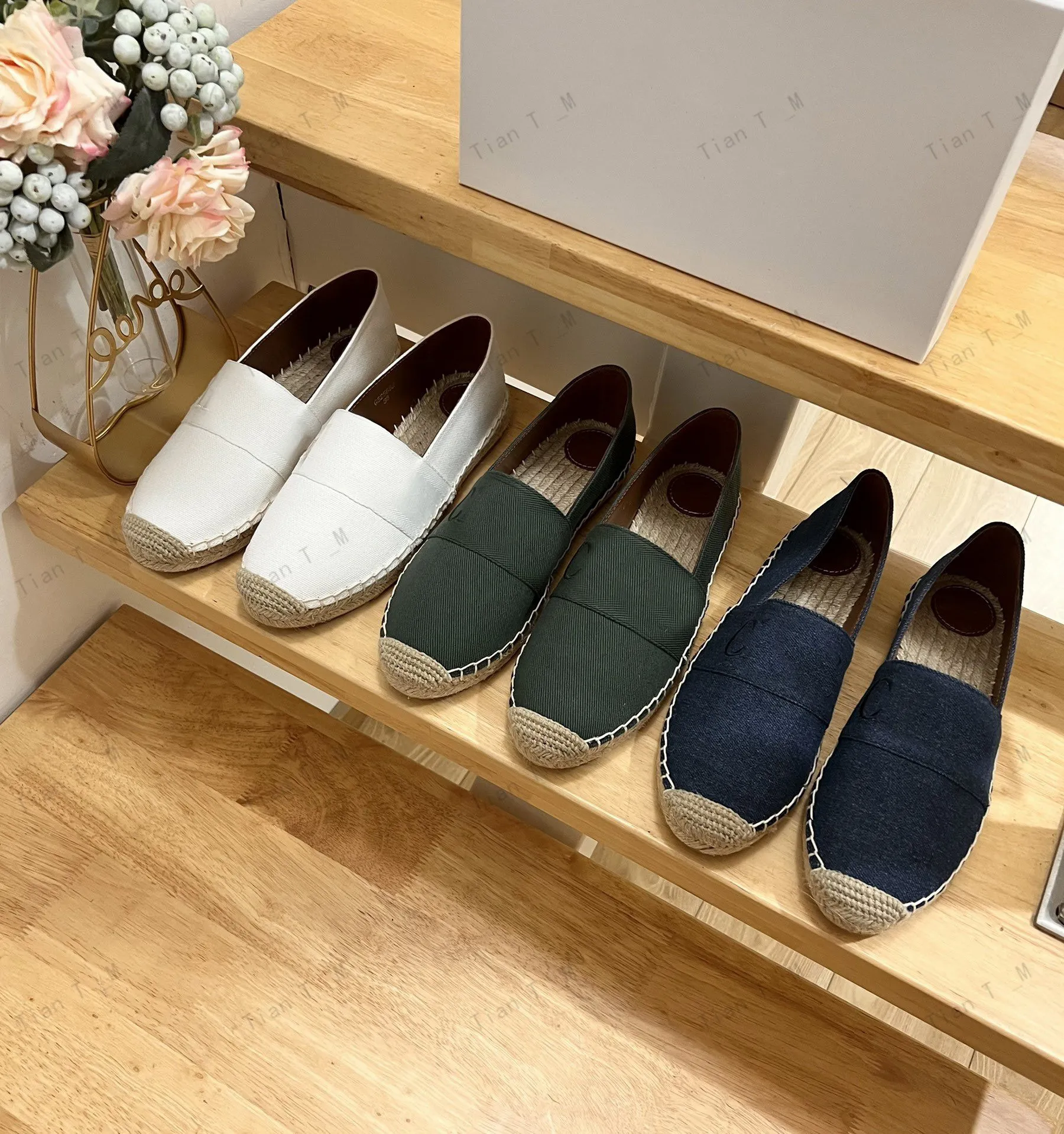 Canvas ayakkabıları lüks kadınlar espadrilles üzerinde kayma en kaliteli kadın rahat yuvarlak ayak parmağı loafers flats bayanlar rahat düz ayakkabılar balıkçı loe