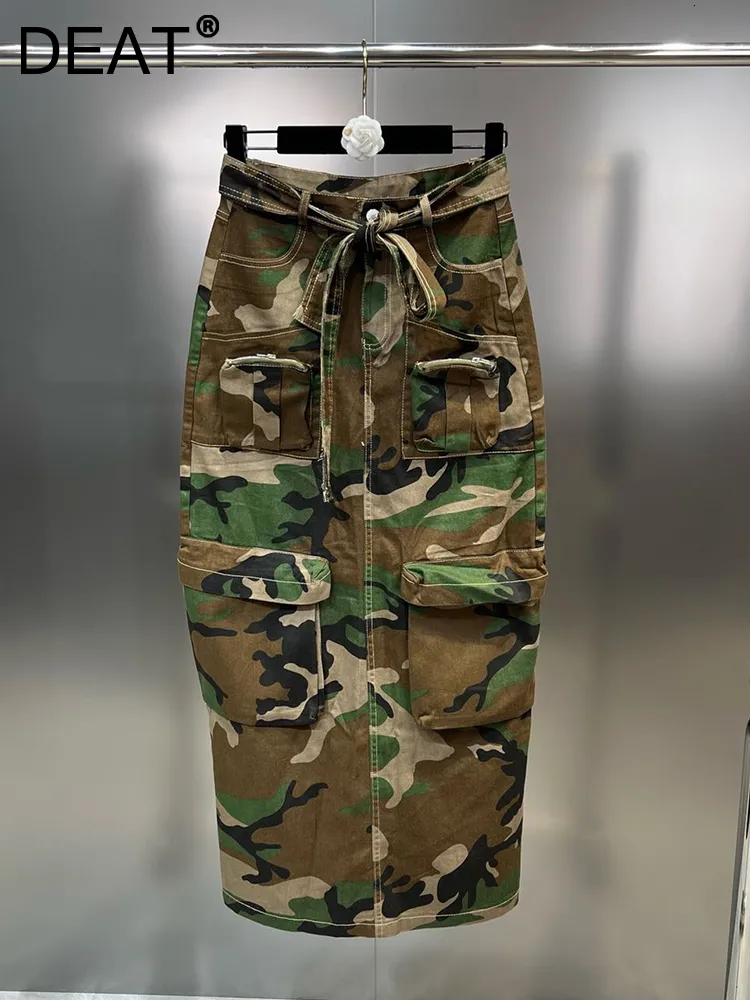 Rokken DEAT Streetwear Chic Camouflage Denim Bandage Rok Dames Hoge Taille Losse Split Cargo Vrouwelijke 2023 Zomer 11XX3265 230918