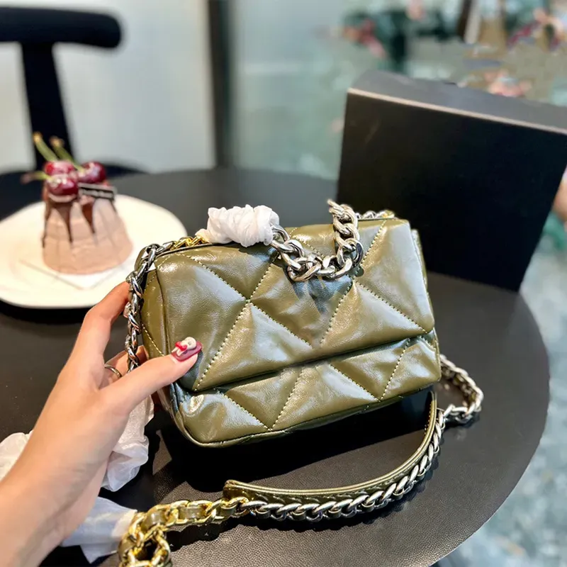 Gold designer purse 2025