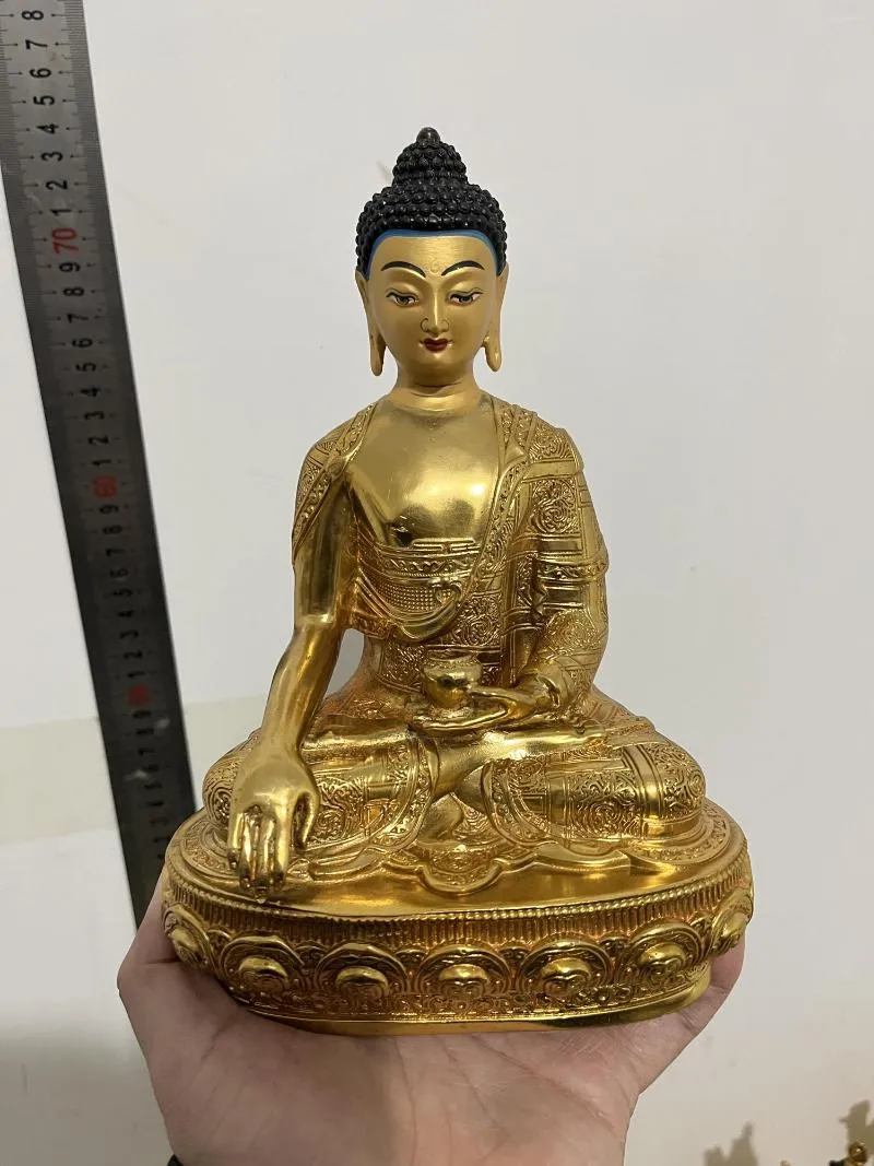 Dekorativa figurer grossist Buddhism levererar Sakyamuni Allsmäktige Buddha Home Temple Worship Safety Healthy Protection Gilding Copper Staty