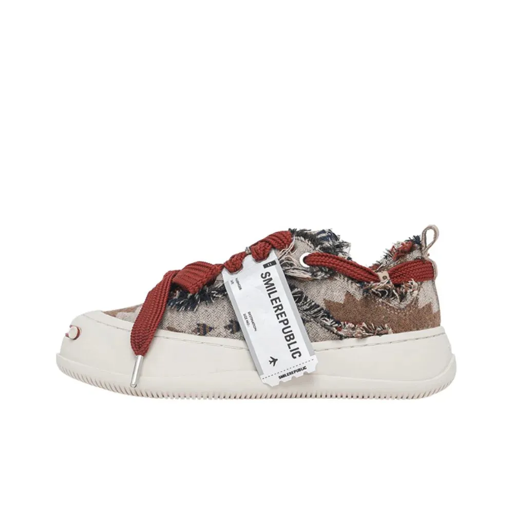 Marque de mode Smilerepublic Chaussures décontractées épaisses semelles baskets designers des baskets de mule crème rouge noir gris hommes femmes en plein air baskets