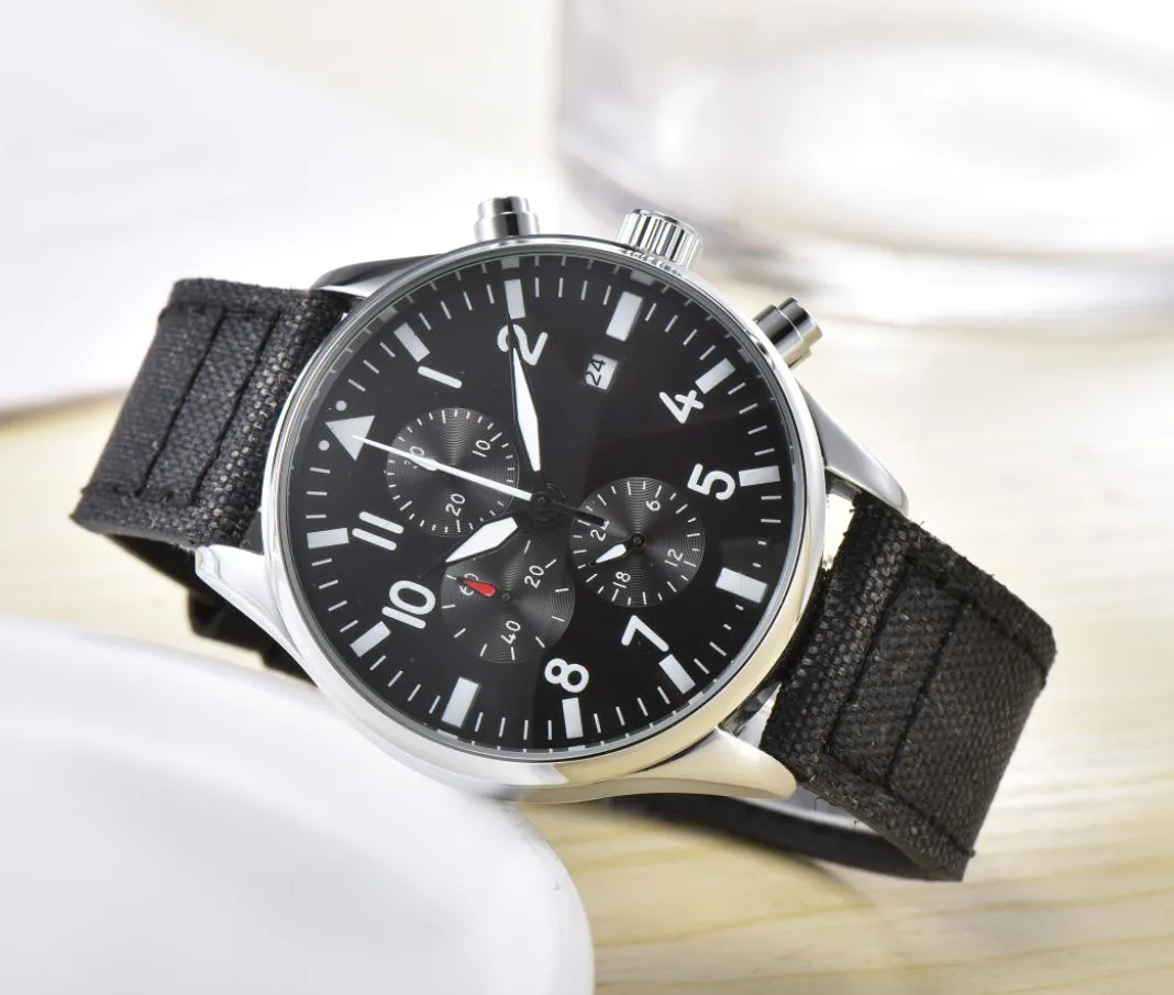 Luxury chronograph hotsell