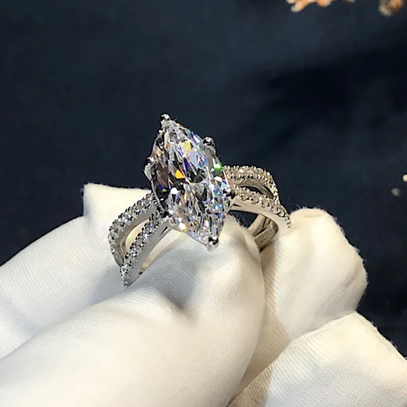 Elegant Marquise Cut 3ct Lab Diamond Ring White Gold Filled Bijou
