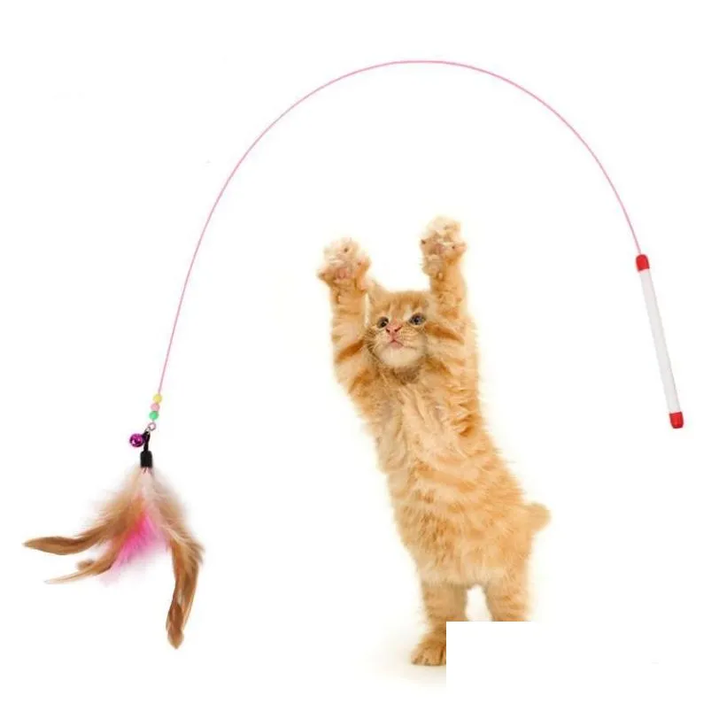 猫のおもちゃフェザーワンドおもちゃスチールワイヤーベルインタラクティブペットスティックキティキッティストレーニングエクササイザーティーザー交換ヘッドドロップデリバリーdhqwe