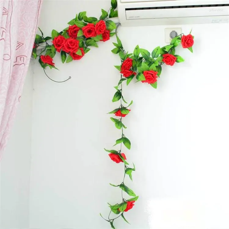 Flores decorativas Yoshiko 230cm / 91in Silk Rose Decorações de casamento Ivy Vine Artificial Arch Decor com folhas verdes penduradas guirlanda de parede