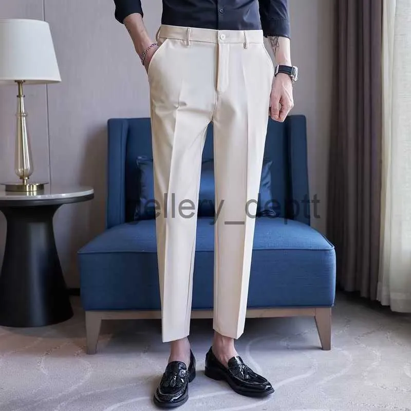 Herenbroeken Koreaanse versie SlimFit skinny broeken HighEnd strijkvrij antikreuk zakelijke formele kleding Rechte broek herfst vintage effen kleur A J230918