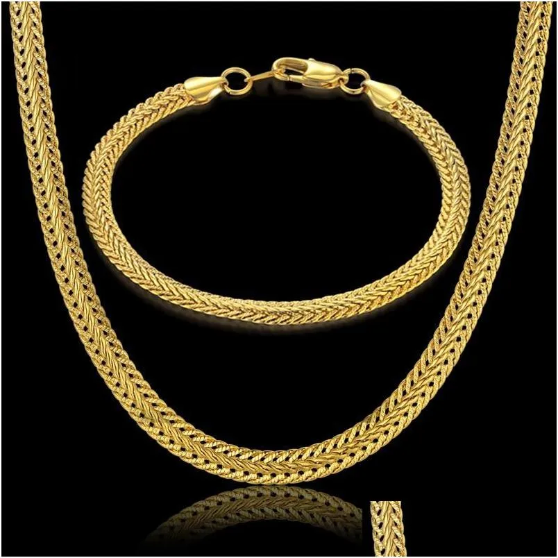 Orecchini Collana Uomo Donna Set di gioielli Oro Sier Colore Bracciale Curb Tessitura cubana Catena del serpente 2021 Set di consegna di goccia all'ingrosso Dhkfw