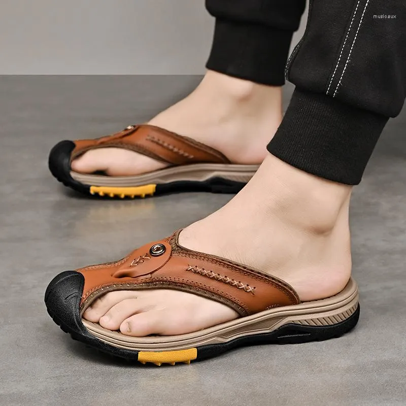 Tofflor sommar handgjorda äkta läder män hög kvalitet utomhus icke-halkflip flops comfy andningsbara strandmäns sandaler