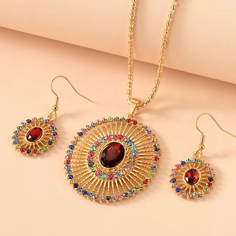 Conjunto de collar y pendientes con colgante de flor de sol para mujer, gemas sintéticas exquisitas coloridas, regalos para el Día de San Valentín, joyería