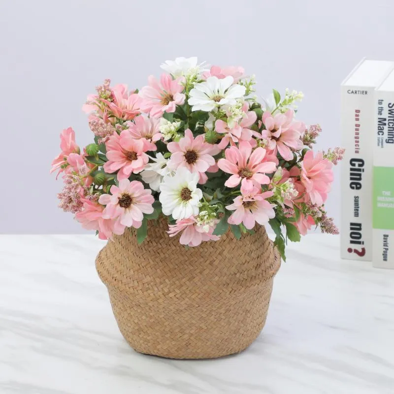 Decorative Flowers Product 12 Small Daisy Simulation Bouquets Pastoral Fresh Dutch Chrysanthemum Fake Flower Ins Wholesale