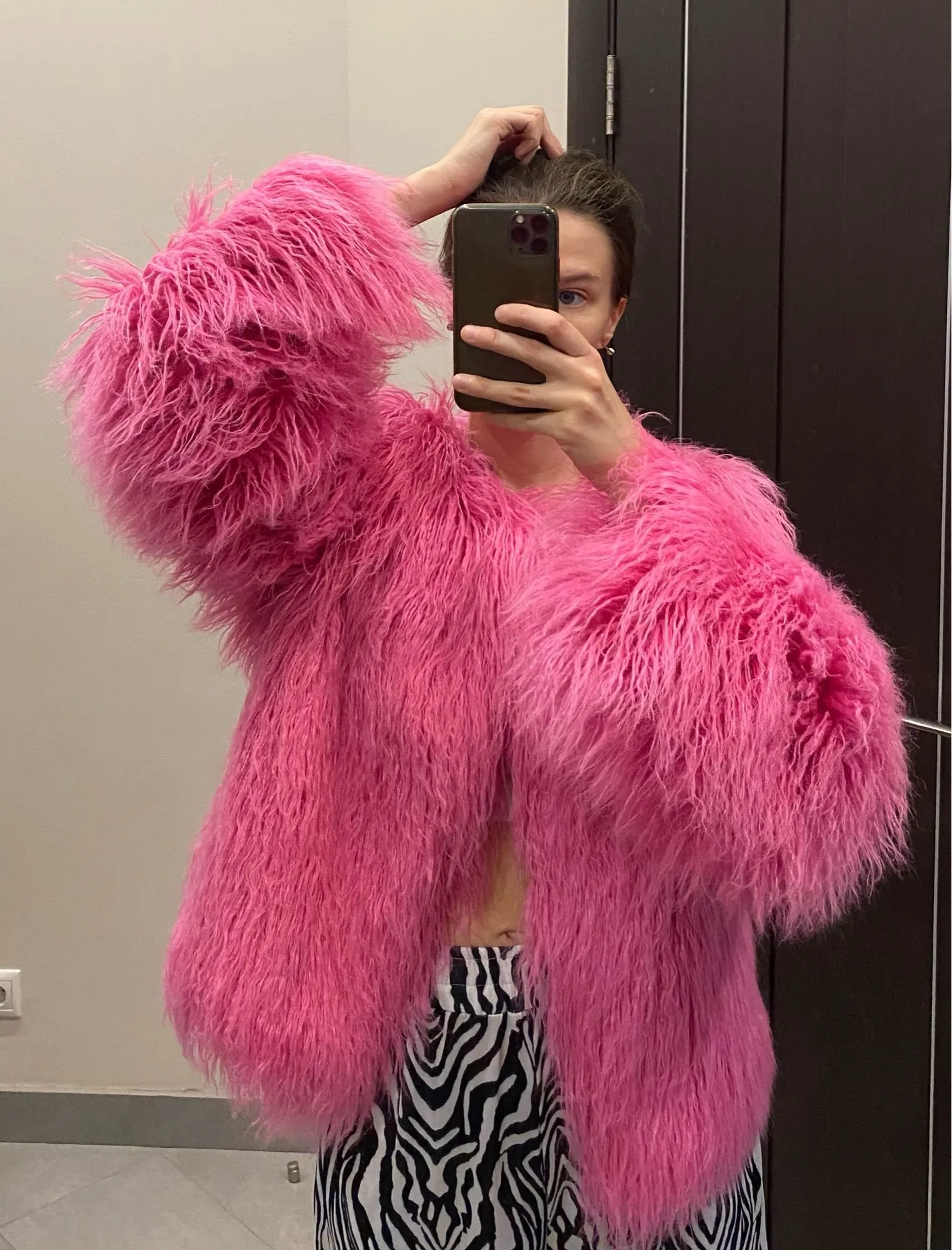 Women s Winter Faux Fur Coat 16 Colors 5XL Casual Warm Round Neck Long Fluffy Female Coat cwf0283 5