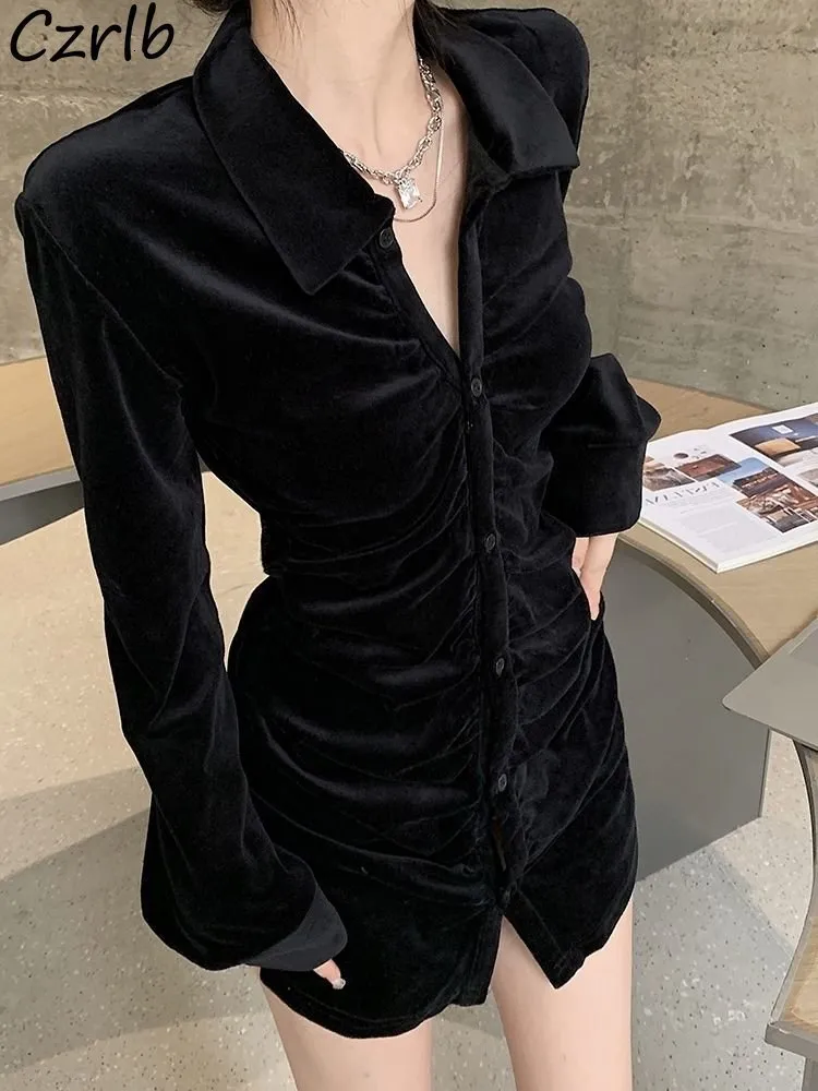 Blusas de mujer Camisas Mujer Camisas negras medio-largas Terciopelo vintage Otoño Moda Minimalista Elegante Señoras Casual Temperamento simple 230918
