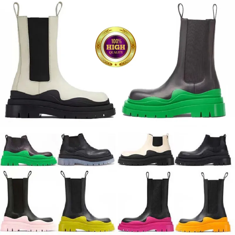 2024 Designer gummi däck kvinnliga designer stövlar chelsea över knästövlan män kvinna Motocykel Ankel Half Anti-Slip Platform Snow Booties Casual Shoes 35-44