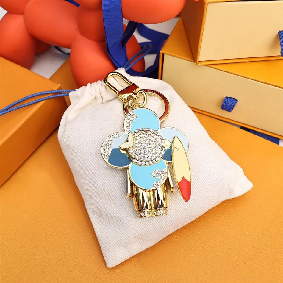 3 Colors Luxury Designer Keychain Stylish Sun-flower Image Pendant Keychains Trendy Keys Buckle Mens Womens Bag Ornaments High Qua264g