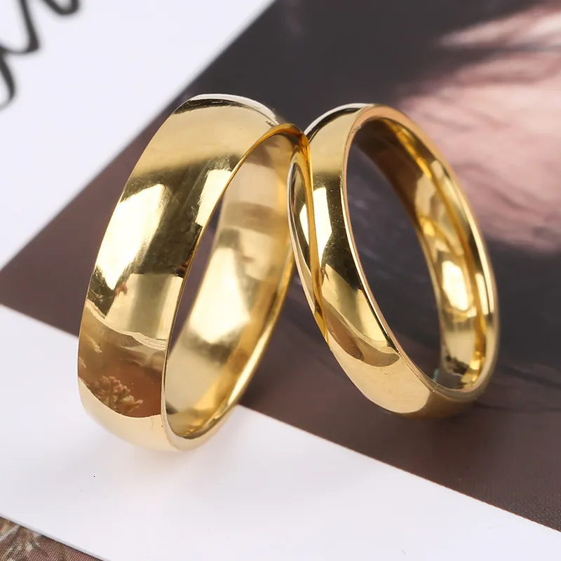 Wedding Rings Fashion Simple Smooth Stainless Steel Ring for Women and Men Classic Gold Color Couple Rings Wedding Engagement Jewelry 230919