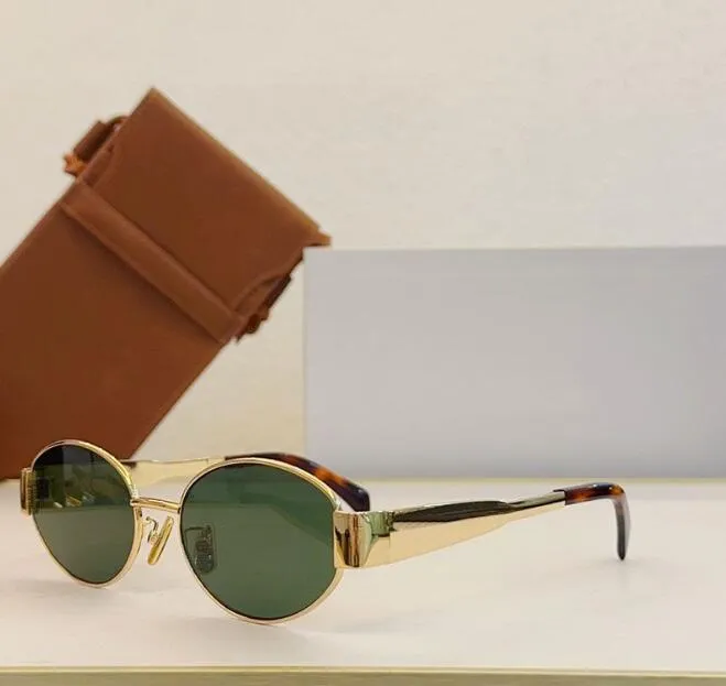 Óculos de sol de designer de moda de luxo para mulheres homens 4235 óculos mesmos óculos de sol que Lisa Triomphe praia rua foto pequenos sunnies metal quadro completo com caixa de presente 2C0Y