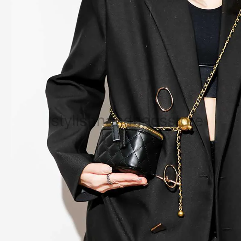 Shoulder Bags PU leather diamond plaid mini cross shaped bag for women with adjustable chain zipper box pocket Luxury designer shoulder makeup bag