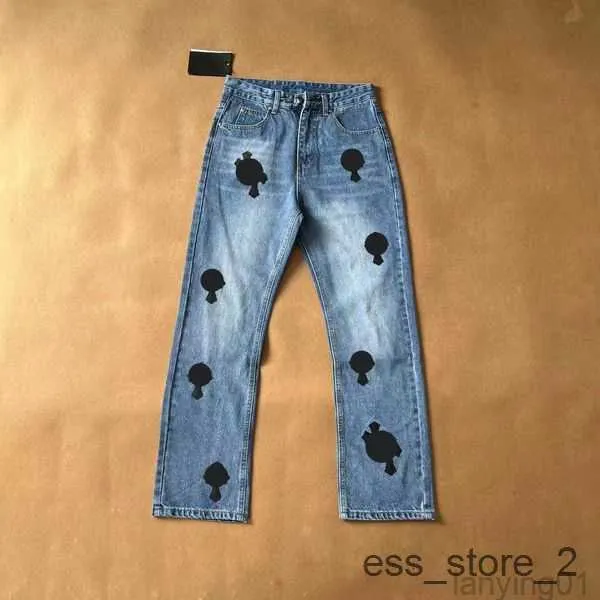 Jeans voor heren 2023 Ch-broek Heren Designer Make Old Washed Chrome Rechte broek Hartprints Dames Heren Lange stijl 9 Khhu HeartsW2AP