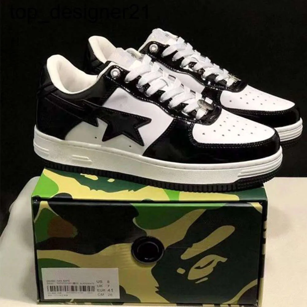 New 23ss Fashion brand Designer Casual Shoes Grey Black apes Color Camo Combo Pink Green Camos Pastel Patent Leather With Socks Platform Sneakers mens womens shoes