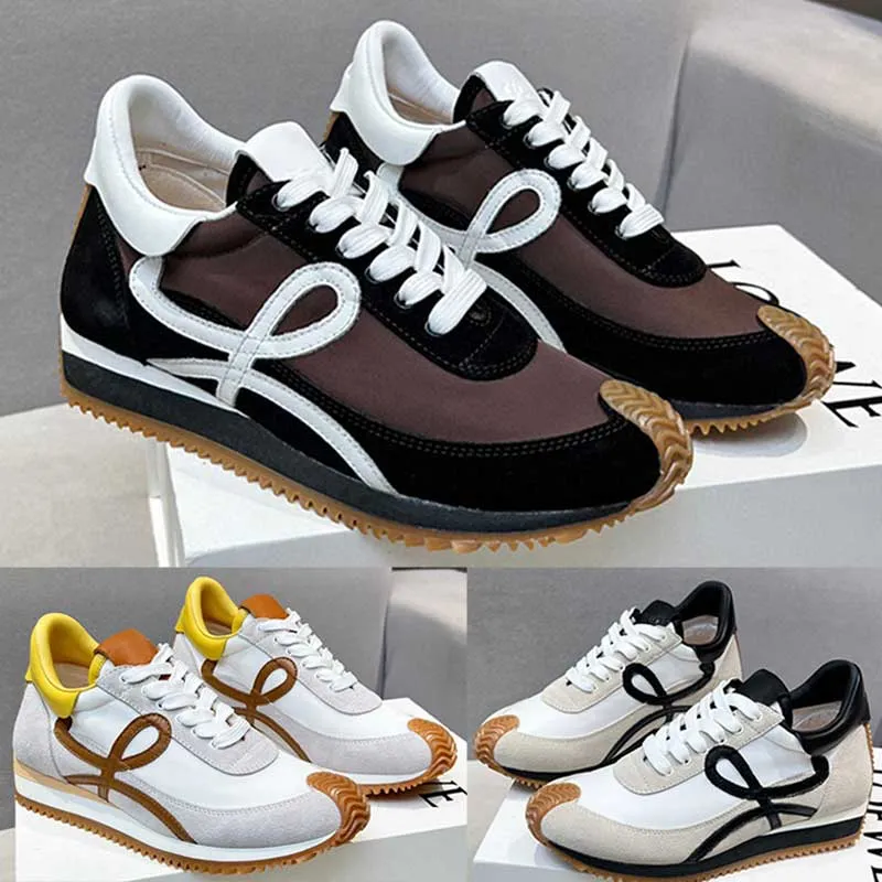 Brand designer mens sports Runner shoes womens fashion casual shoes black nylon suede upper bee honey wave rubber pattern sole outdoor sneakers 35-46