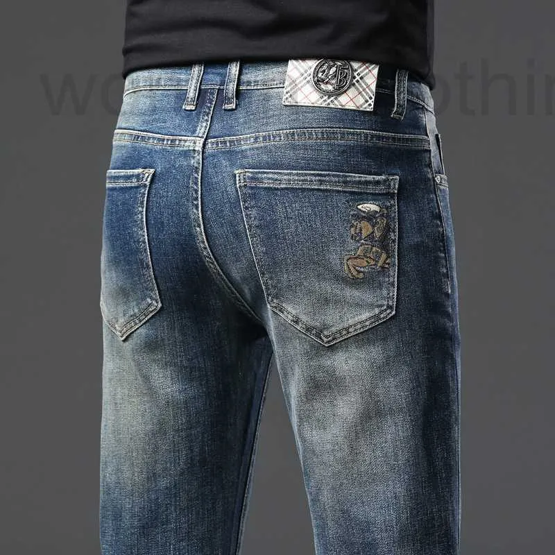 Heren Jeans Designer 2023 Herfst/Winter Dikke Elastische Slim Fit Kleine Rechte Mouw High End Jeugd Broek RYM5