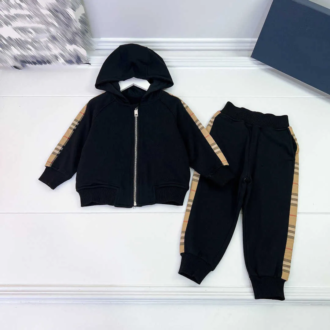 Tuta da bambini di marca con cerniera, felpe con cappuccio autunno ragazzo ragazza felpa con cappuccio casual set di due pezzi logo per bambini abiti firmati felpe con cappuccio a maniche lunghe abbigliamento pantaloni della tuta pantaloni set