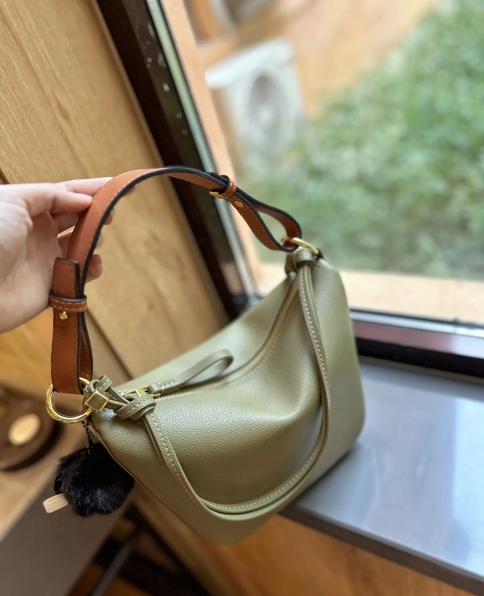 Designer Sac A Bandouliere Sac Fourre Tout Femme Crossbody Hobo Hamac Sacs Sous Aisselles Designer Sac A Main En Cuir Portefeuille Sac A Dos Pochette 6 498 DHgate