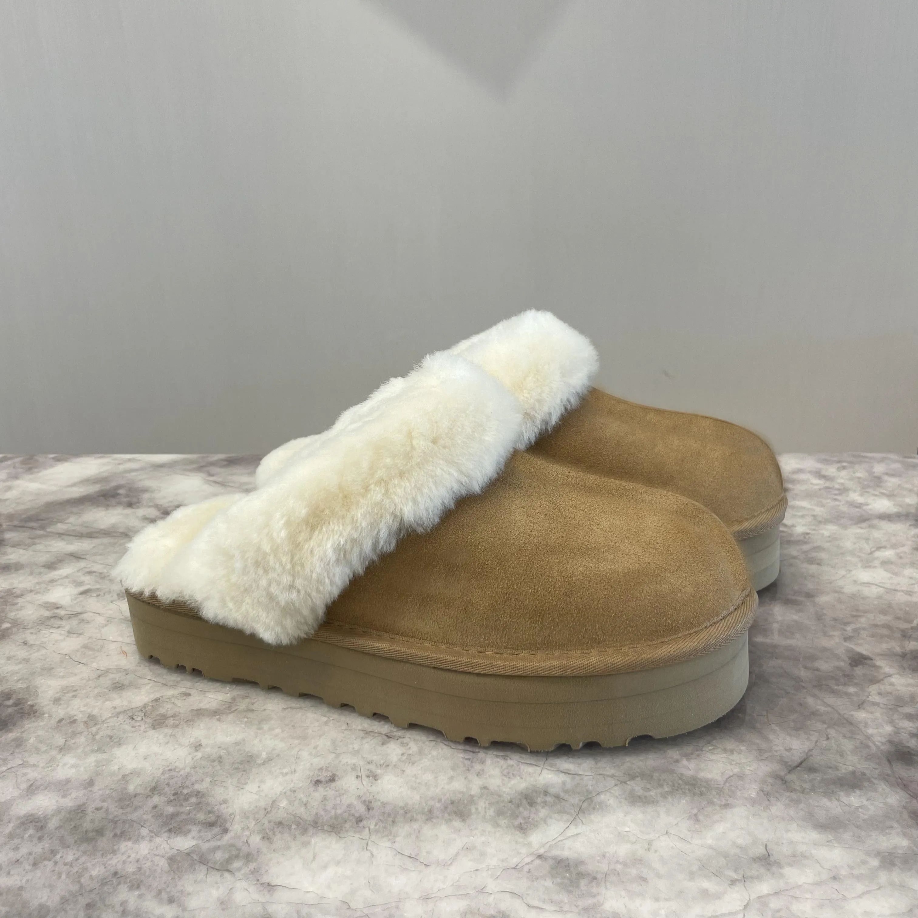 Womens Classic Mini Winter Boots With Full Fur Lining And Leather Ankle ...