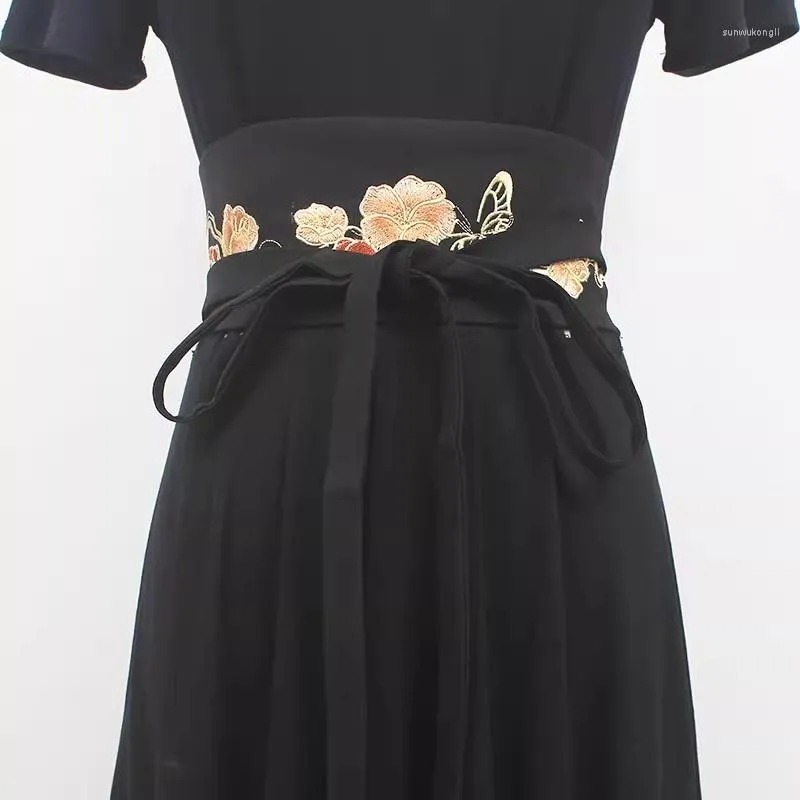 أحزمة الأزياء النسائية الزهرة التطريز النسيج ضمادة cummerbunds اللباس الإناث الكورسيهات الخصر الزخرفة حزام واسعة R2381