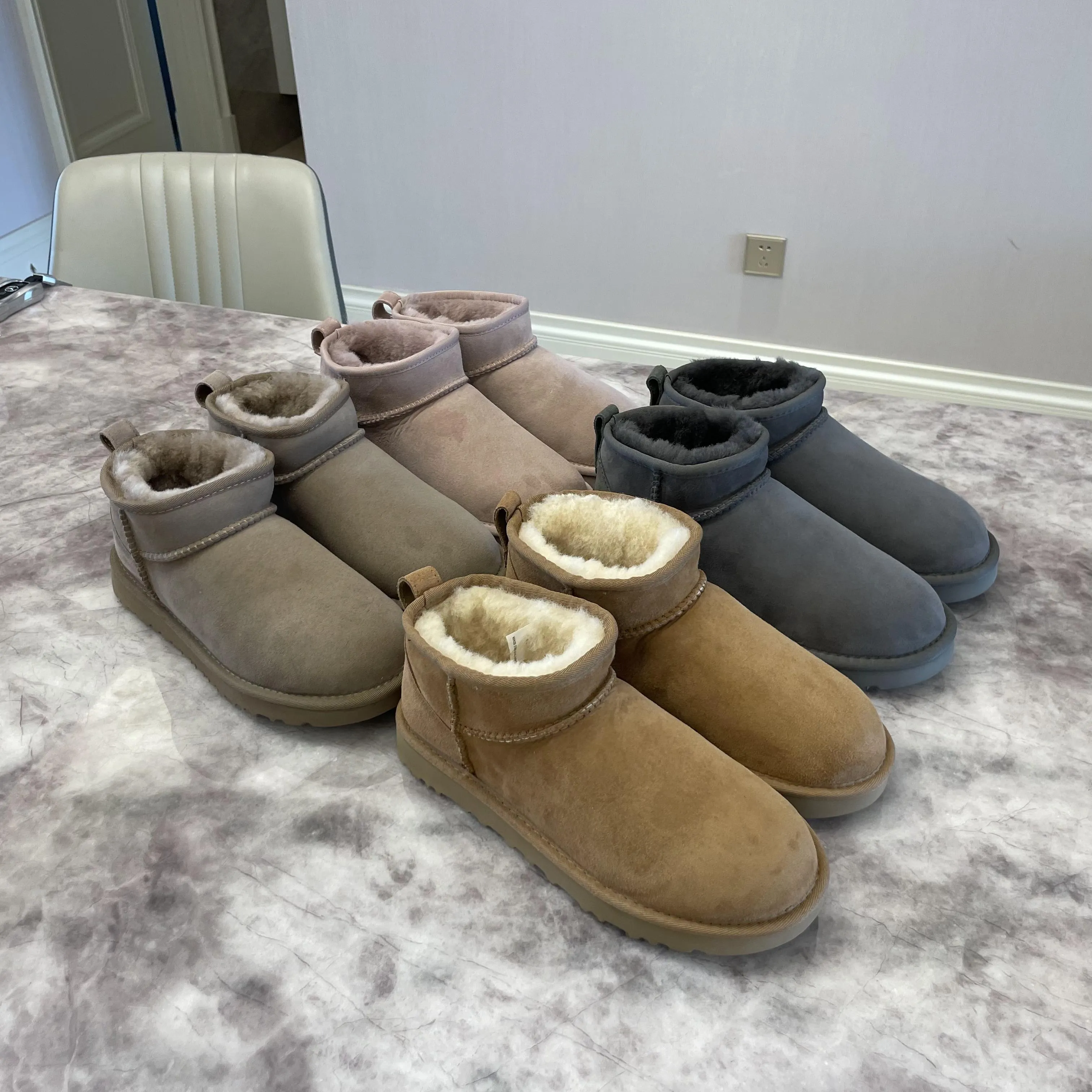 Kobiety designerskie buty buty z buty snowko -buty zimowy czarny granatowy różowy łuk kostki Bailey Bailey botki khaki z pudełkiem