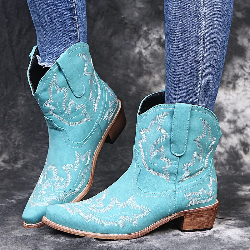 Boots Western Cowboy Winter Shoes Retro Ethnic Women Faux Leather broderade skor Big Size Womem Botas Mujer 230919