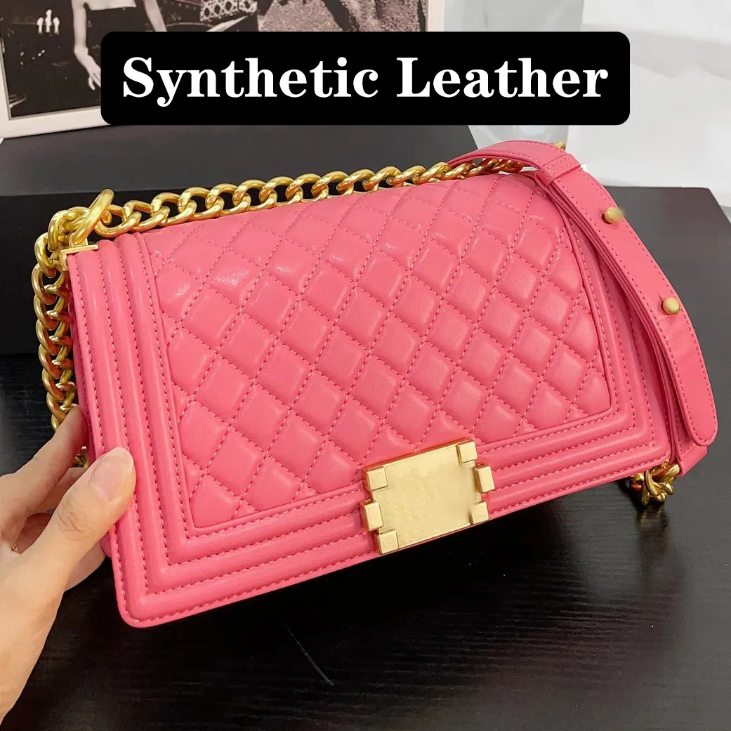 Kadınlar için Omuz Çantaları Tasarımcı Seyahat Çantaları Siyah Crossbody Deri Çanta Siyah Çantalar Altın Zincir Deri Çanta Moda Adı Marka Cüzdan Lüks Çantası