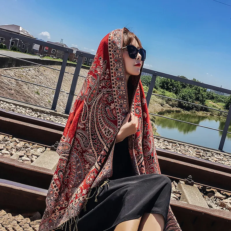Bufandas Moda Primavera Verano Mujeres Imitación Cashmere Impresión Playa Seda Bufanda Chales Salvaje Mujer Abrigo largo Boho Protector solar al aire libre Hijab 230818